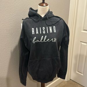 Cute sweatshirt - never worn